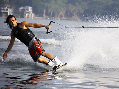 Wakeboard in Dubai